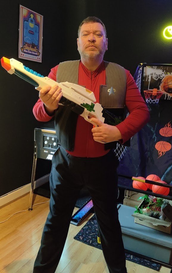 @DelaynaPS Got the Nerf Type 3 Phaser Rifle from my incredible wife :D