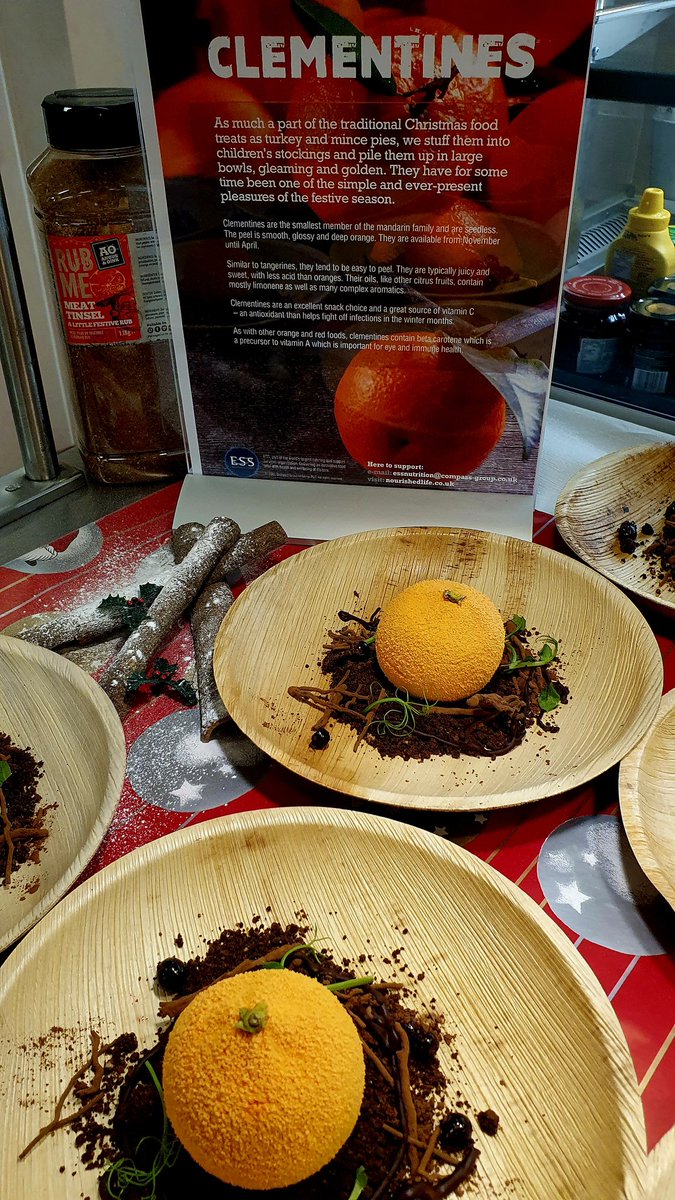 stephenbenn46's tweet image. Festivities done for another year offshore. Always enjoy the produce available to us and passing it on to the crew. @Millers_Larder the peryfit piccalilli was delicious and  enjoyed by all...thank you. @AngusandOink...Meat Tinsel Cheesecake...😋  Many thanks @BerrymanMoira