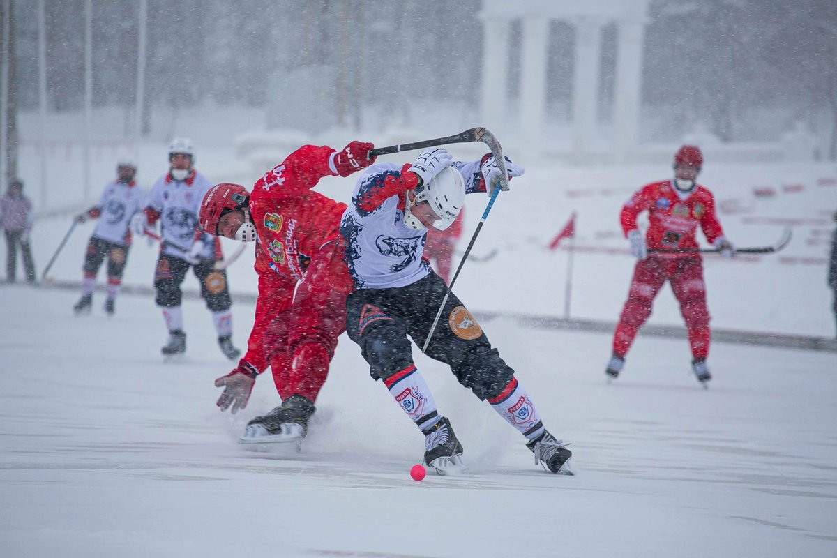 cainntear's tweet photo. Trubnik-Rodina 5:0, 26.12.23
#bandy #rusbandy #хоккейсмячом #русскийхоккей https://t.co/1hJtC1GmLG