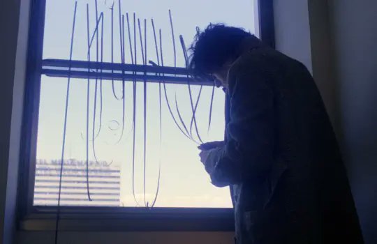 codigocine_'s tweet photo. Intertextualidad en "Arrebato": Huellas de Allan Poe en la película de Iván Zulueta

Rastreamos las huellas de Allan Poe en "Arrebato", a partir de los cuentos "El retrato oval", "La caída de la Casa Usher", "Berenice", etc.

Texto de Jorge Ordás Solís:
https://t.co/sK3ysTufnO https://t.co/4tyEj0s8Pm