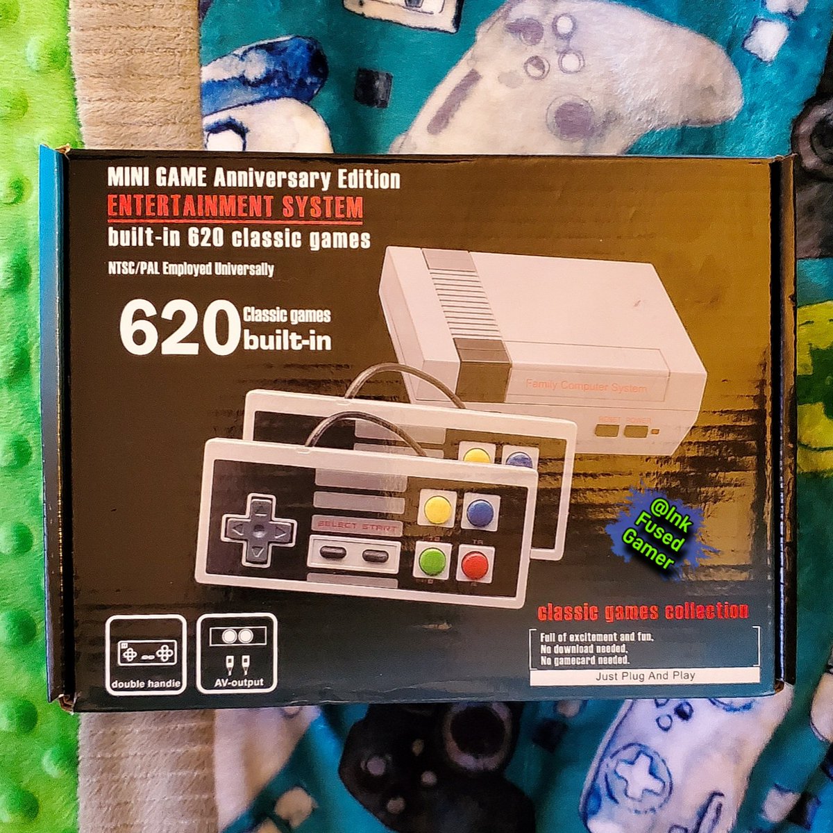 InkFusedGamer's tweet image. Another gaming goody I received yesterday! Bootleg console for the win!

#InkFusedGamer #Bootleg #entertainmentsystem
#Tattooedgamer #Nintendo #classicgames #holidays #videogameconsole #anniversaryedition #Unauthorized #xmasgift