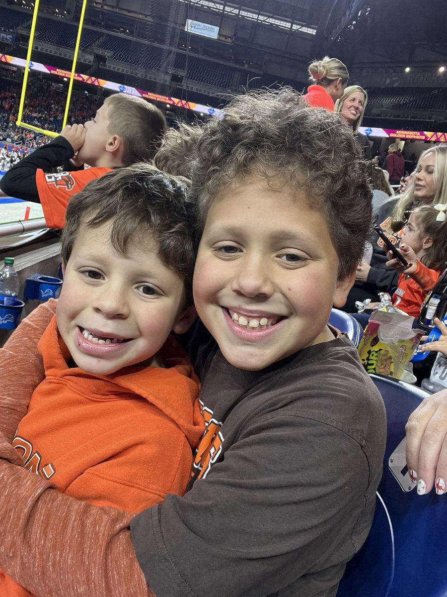 Watching the Falcons in the QuickLane Bowl @quicklanebowl #QLB2023 #QLBowl2023