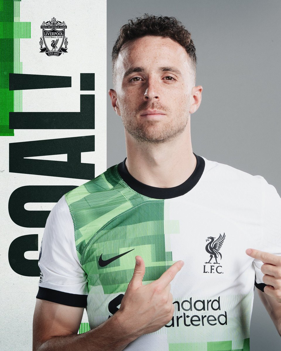 phubui7201's tweet photo. This man again straight from injury!
#BURLIV https://t.co/rJVKc7gkdh