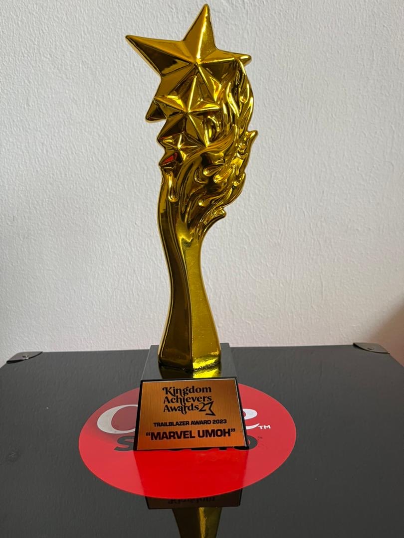 MarvelUmoh's tweet photo. Thank you Kingdom Achievers Awards for the honor.

This one is dedicated to everyone creating a new path in any field of life. You will be misunderstood, laughed at and even ridiculed but you have to trust God and the why you started then keep moving till you see your reward.💎🌍 https://t.co/ldept5PWqt