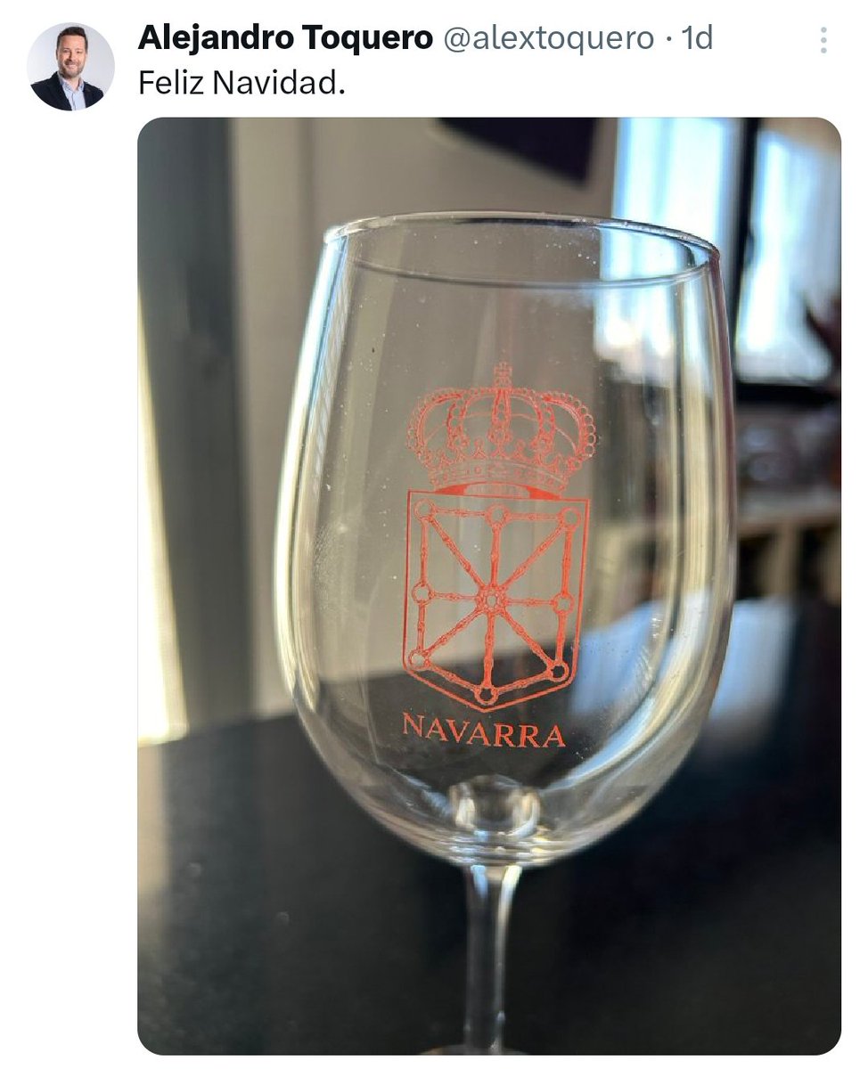 Alex Tuitero FAKE tweet media