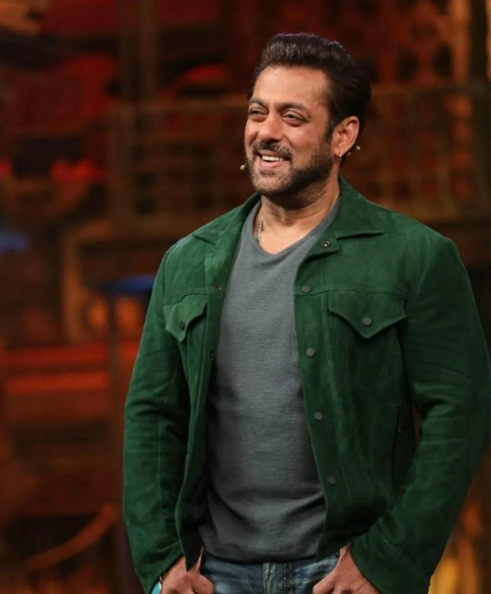 BeingSalmaniac5's tweet photo. Happppyyyy Birthdayyyy to The OG King. The man who has captured millions of hearts with his outstanding work &amp; personality.
Happppyyyy Birthdayyyy Legend!

#HappyBirthdaySalmanKhan https://t.co/que6uA0qz0