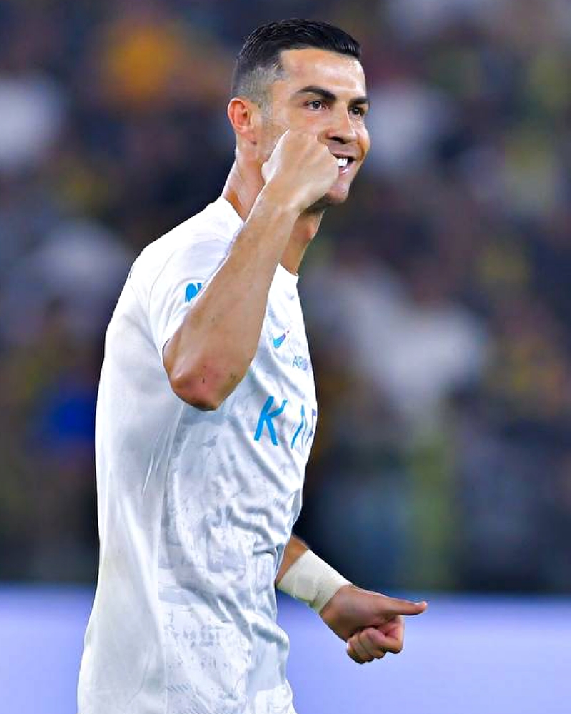 Ronaldo chegou aos 53 golos em 2023 e isola-se como melhor marcador do futebol mundial do ano. 38 anos de idade.