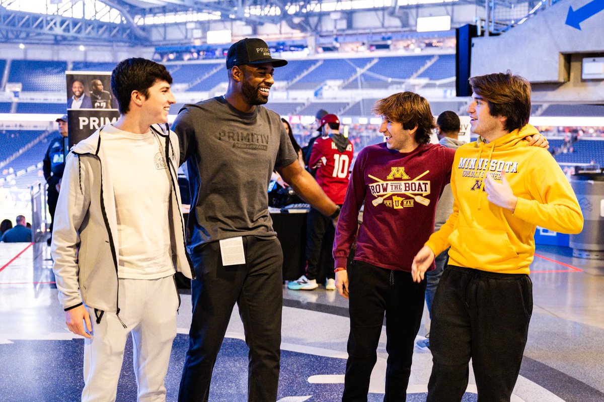 GameAboveBowl's tweet photo. Today’s honorary captain is Lions Legend Calvin Johnson 🏈💙. 

#BowlSeason #Quicklanebowl #LionsLegend https://t.co/rpmHAClVVm