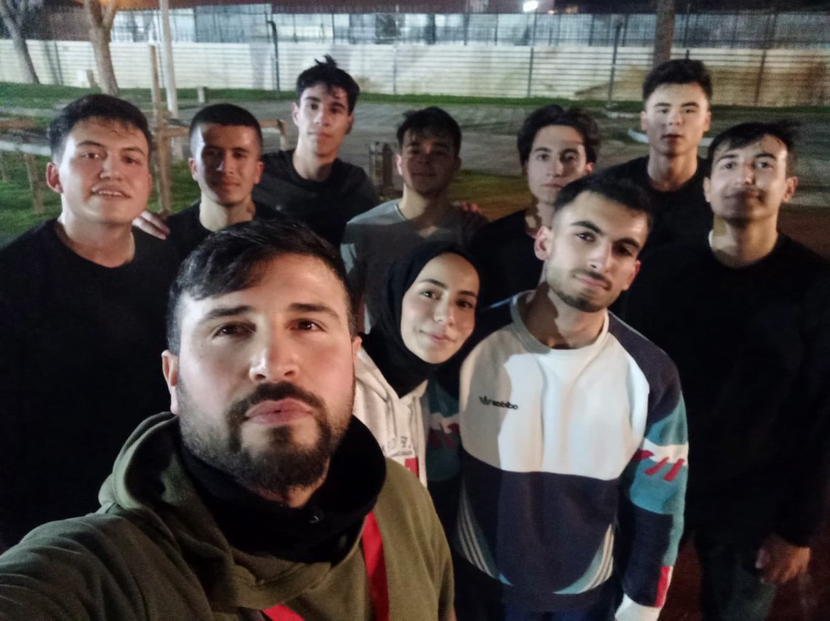 GSB_75YilGM's tweet image. Pomem 💪
#ManisaGençlik
#Pomem
#akademihazırlık