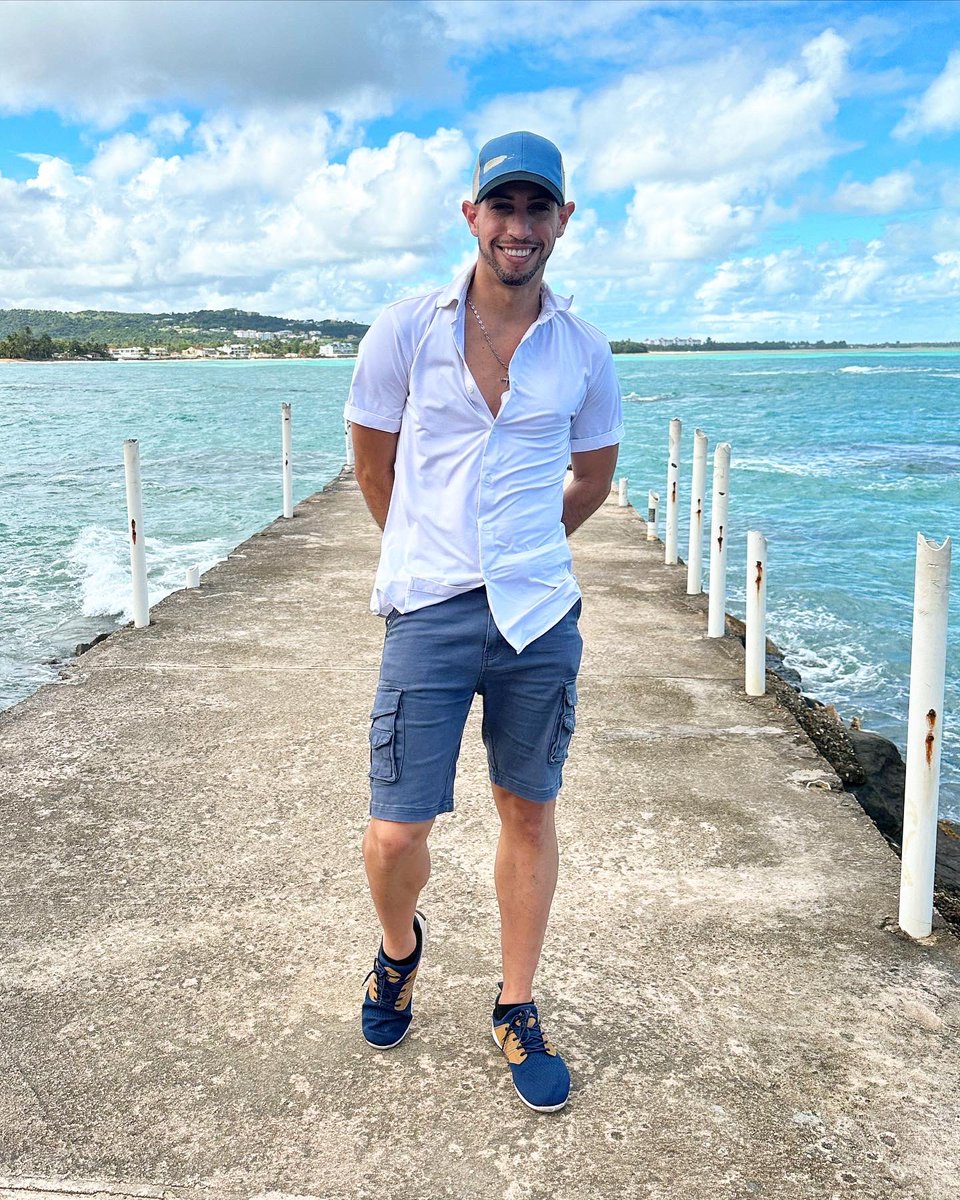 KidannyPR's tweet photo. Ahora es un buen momento ✨💙

#Navidad #Christmas #Tropical #MistersOfPuertoRico #MrEarthPR #ProyectoOasis #MrEarthInt #MistersOfPR  #PuertoRico #Boricua #Earth #PorNuestroPlaneta https://t.co/97CgzWUkEd