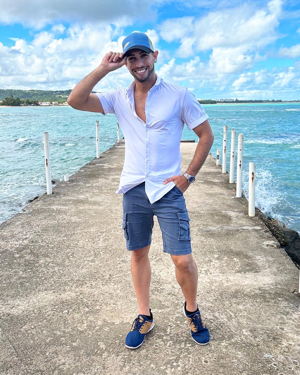 KidannyPR's tweet photo. Ahora es un buen momento ✨💙

#Navidad #Christmas #Tropical #MistersOfPuertoRico #MrEarthPR #ProyectoOasis #MrEarthInt #MistersOfPR  #PuertoRico #Boricua #Earth #PorNuestroPlaneta https://t.co/97CgzWUkEd