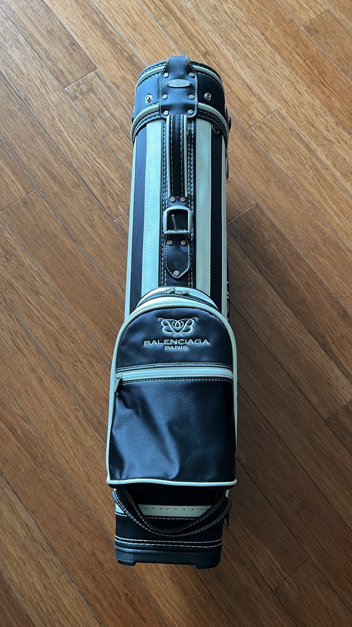 Balenciaga golf bag store