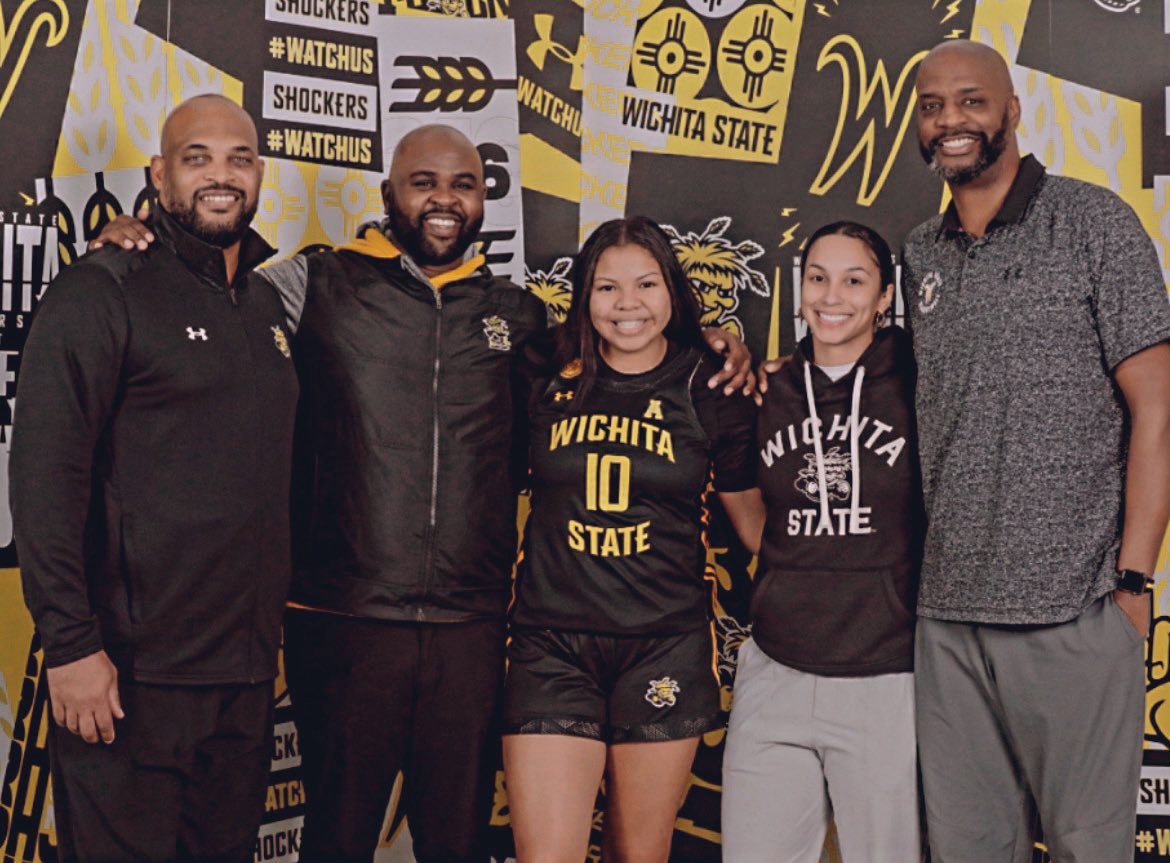 had a great unofficial visit to WSU🖤💛#ShockerNation <a href="/terrynooner/">Terry Nooner Jr.</a> <a href="/CoachBradford21/">Nick Bradford</a> <a href="/brookecostley/">Brooke Costley</a>