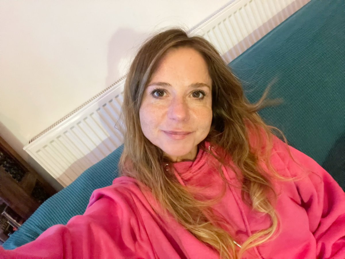 Sarah Jane Honeywell tweet media