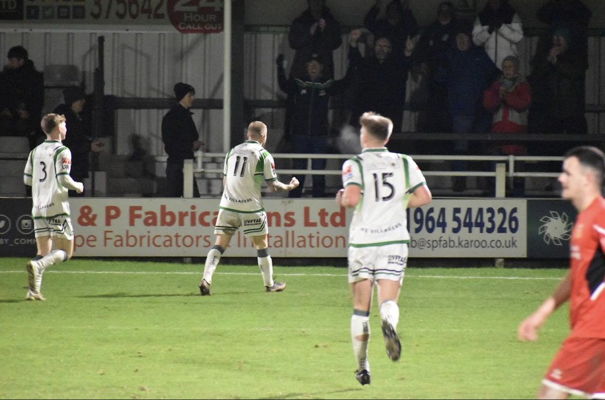 north_ferribyfc's tweet photo. 𝙐𝙉𝙎𝙏𝙊𝙋𝙋𝘼𝘽𝙇𝙀; adjective - continuous, or unable to be stopped. 

The Duke of North Ferriby 👑 https://t.co/FDnrK5aFUU