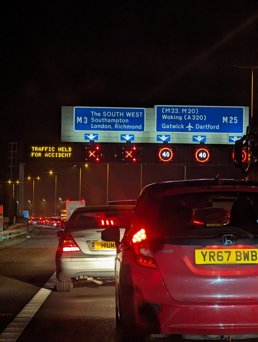 bubbles131611's tweet photo. @Traffic_M3 accident blocking exit to M3 https://t.co/2TEz2qh4pa