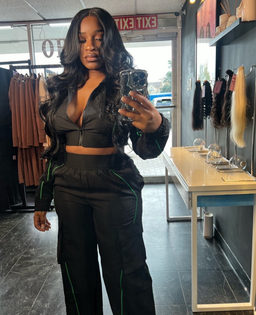 Snootybby's tweet photo. Shop our Newest Arrivals 🔥🔥

Located inside of @snootyhair

https://t.co/niXYmA9ja0 

📌 3013 Fountain View Dr. Suite E. Houston, TX 77057

#houstonboutique  #htxboutique #houstontx https://t.co/1ZnmnTJuhW