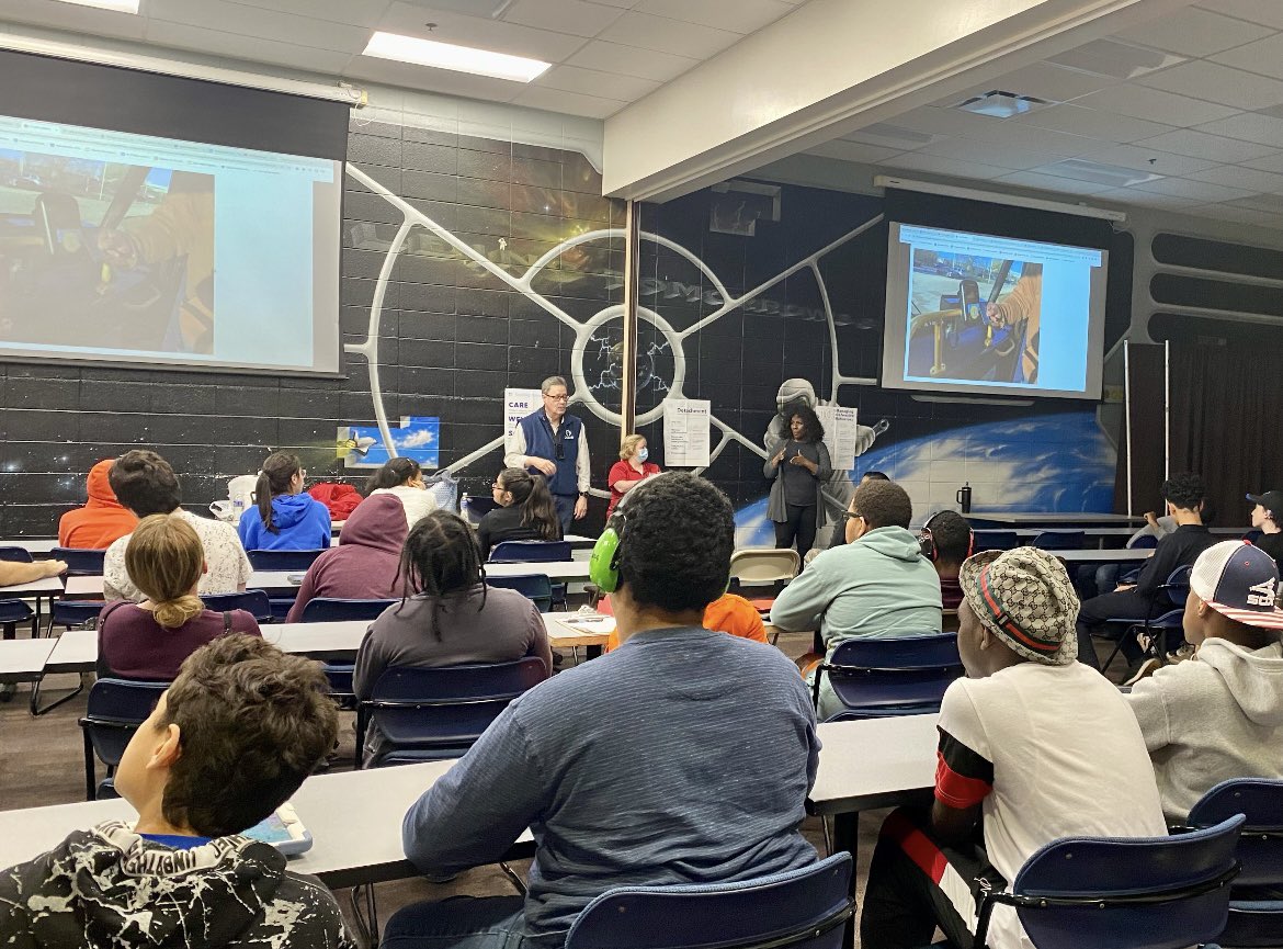 Happy Holidays! Interested in hosting us for a Hop on the Bus (HOTB) presentation with <a href="/PaceSuburbanBus/">Pace Suburban Bus</a>? HOTB is a free workshop to help people with disabilities build skills to take public transportation. Email Sarah at sarmour@jjslist.com to schedule your 2024 workshop today!