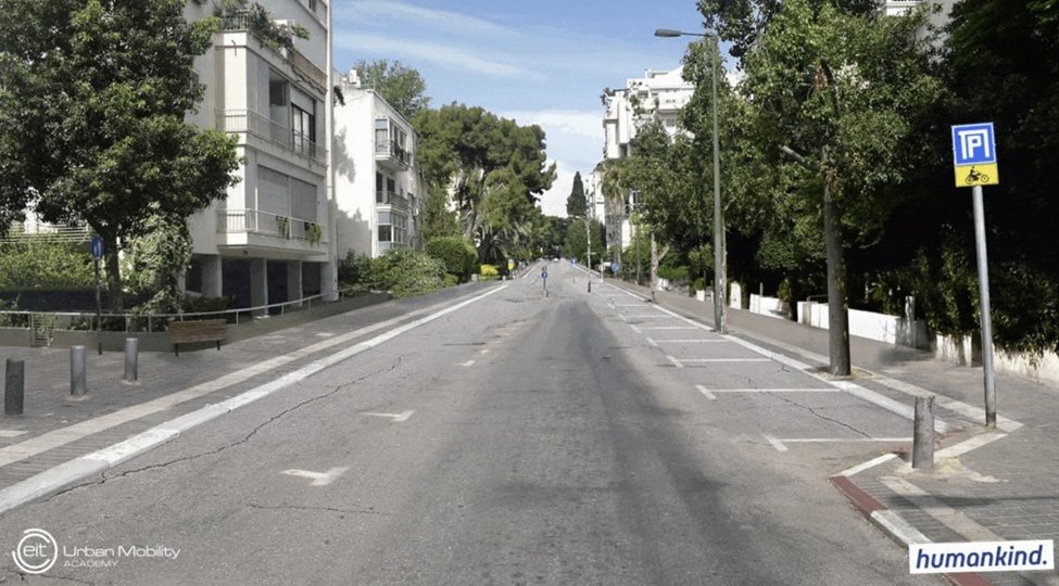 Penalosa_G's tweet image. #UrbanHealth
Thanks @HumanKindCity for showing how simple it is:
First, street for cars. Than, overnight, street open to options, public space, belongs to all. Then, street for people.
It just takes vision &amp;amp; guts. #PoliticalWill.
#Cities4everyone, doable, everywhere.