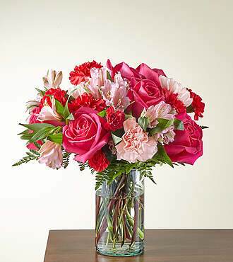 jerseymarketing's tweet photo. Fast #Flowers! You're Precious Bouquet: It will declare your message of #love for an #anniversary or any #romantic occasion. Send #roses to #celebrate a #birthday, a special achievement or just to brighten your special someone's day! https://t.co/LdkHPyhyNF Deluxe $79.90 #YPBd https://t.co/q002O7XsOS