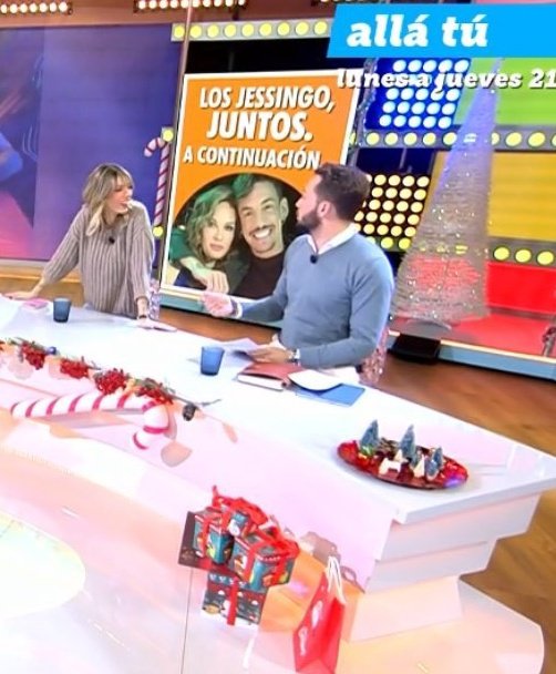 LAREVUELO53's tweet image. #GHVIP26D DIEZ MINUTOS @DIEZMINUTOS_ES. LA HISTORIA DE AMOR DE JESSICA BUENO Y LUITINGO HA DADO MUCHO QUE HABLAR. TRAS SU PASO POR GHVIP 8 SE HAN CONVERTIDO EN LA PAREJA DEL AÑO. Y SIGUEN DANDO PISTAS SOBRE COMO VA SU AMOR. POR SUPUESTO QUE ES LA PAREJA DEL AÑO SON LOS MEJORES.