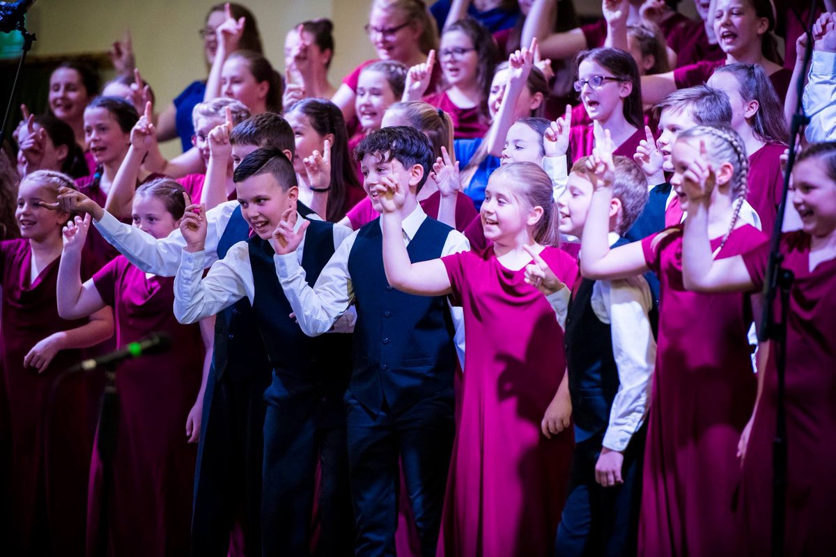 Barnsley Youth Choir tweet media