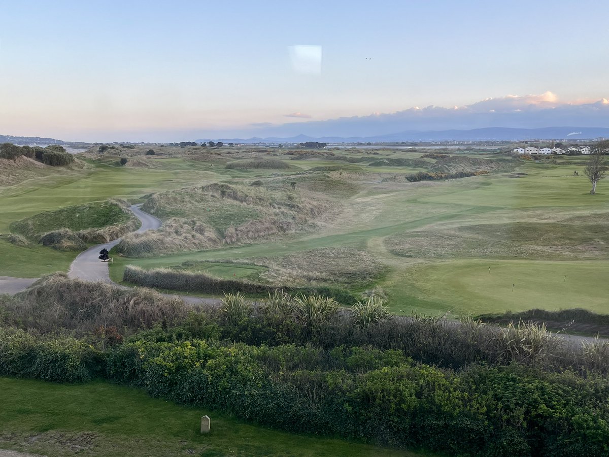 Star and Par (@gaz7900hill) on Twitter photo Stayed in the deluxe suite <a href="/portmarnockrjgl/">Portmarnock Resort & Jameson Golf Links</a> which had a really nice feel and gave you the opportunity to walk out on to the roof which had a great view of the course. Stayed in the deluxe suite <a href="/portmarnockrjgl/">Portmarnock Resort & Jameson Golf Links</a> which had a really nice feel and gave you the opportunity to walk out on to the roof which had a great view of the course.