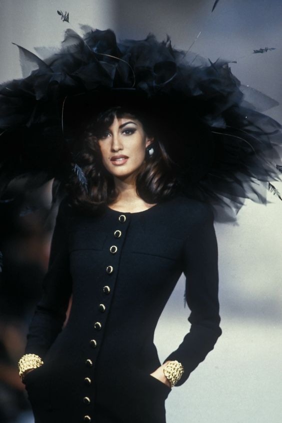 Yasmeen Ghauri for Chanel Spring 1992 Couture Yasmeen Ghauri for Chanel Spring 1992 Couture