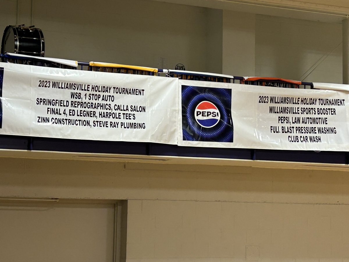 boysbulletbball's tweet photo. 29th annual Williamsville Holiday tournament is ready to go! 28 games over 4 days tipping off at 9:00 AM tomorrow.  Come on out for 4 great days of basketball! #bulletpride https://t.co/XPOY84TopL