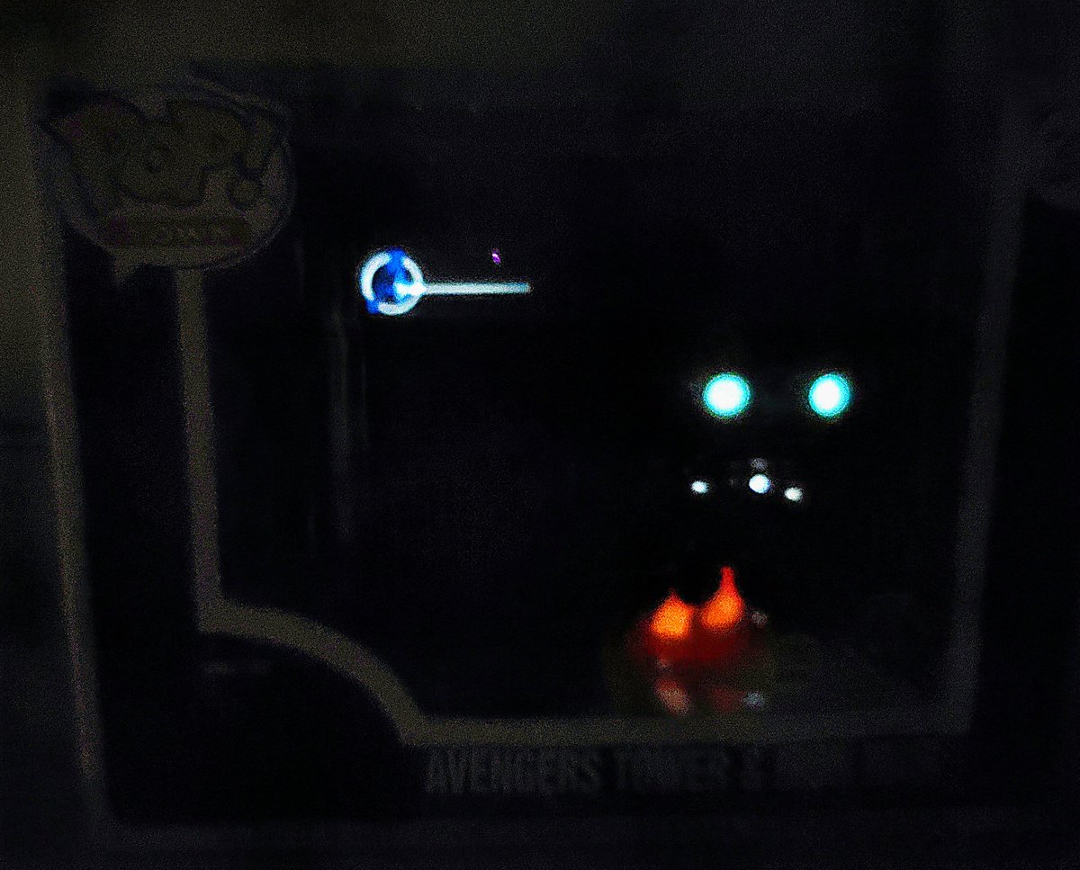 ADriftingNerd's tweet photo. Here's a couple of little better pics of the GITD #PopTown #Avengers Tower and #IronMan. Will share better pics once I get it oob. #FunkoPop #FunkoFamily https://t.co/hp1CvVS2D4