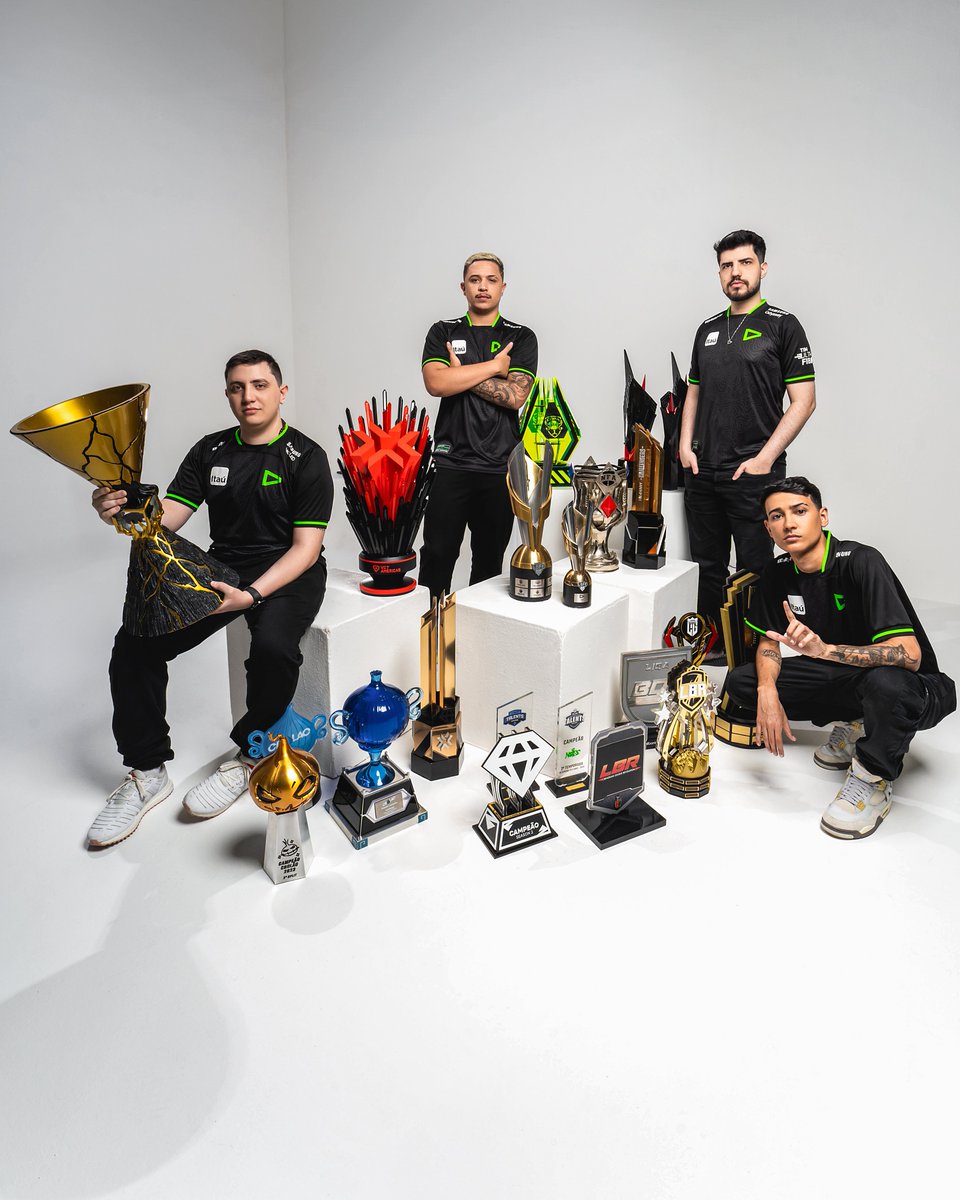 LOUDgg's tweet image. Eles definitivamente vão ter que correr muito pra alcançar.