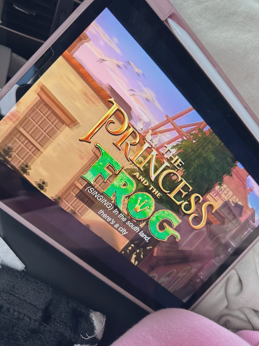 idc how old i am imma watch a disney movie. this my fav ofc