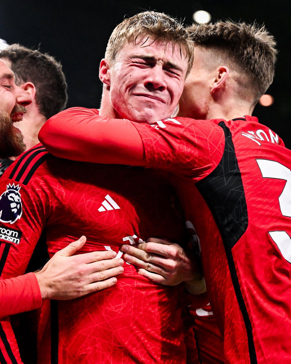 sampeoples_'s tweet photo. This is why I will support my players when I can see they are trying. 

A huge, huge win. A statement second half showing for Ten Hag. https://t.co/ugW9grpM3I