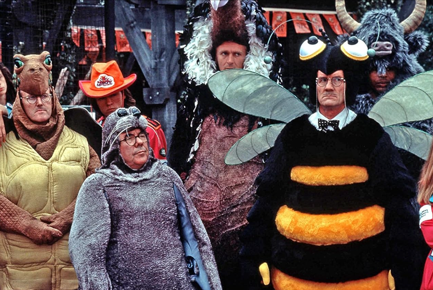 FilmsQuirky's tweet photo. Dec 27: Zoo 🦒🦓🦁
#Bales2023FilmChallenge #FilmX 📽️ 🎬
@bales1181
#FierceCreatures (1997)
Zookeepers struggle to deal with the policies of changing directors.
#JohnCleese #JamieLeeCurtis #KevinKline
#MichaelPalin #RonnieCorbett #CareyLowell
[3/3] https://t.co/QUTirjMkGM