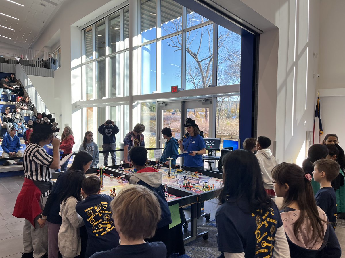 MarisaSolomon47's tweet photo. Little late posting, but thank you @AllenRobotics for hosting an exciting @firstlegoleague #MASTERPIECE qualifier here in North Texas. We loved getting to learn about the “big robots” as well. 🤖 🎉 https://t.co/K8lzzp8FRx