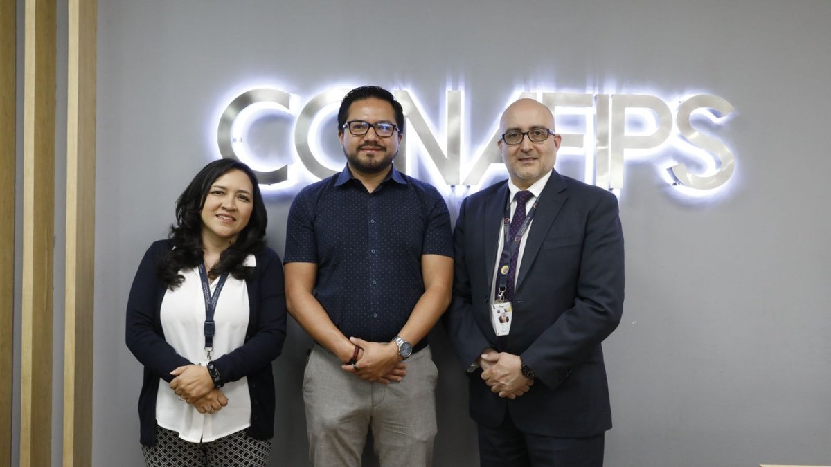 ¡Afianzamos lazos de cooperación internacional!🤝

Autoridades de #CONAFIPS se reunieron con representantes de <a href="/GGGI_LAC/">GGGI Latin America and Caribbean Regional Office</a> para afianzar el trabajo conjunto hacia 2024.

Un paso más en la transición a la sostenibilidad y el fortalecimiento de las finanzas verdes.🌱

#ElNuevoEcuador