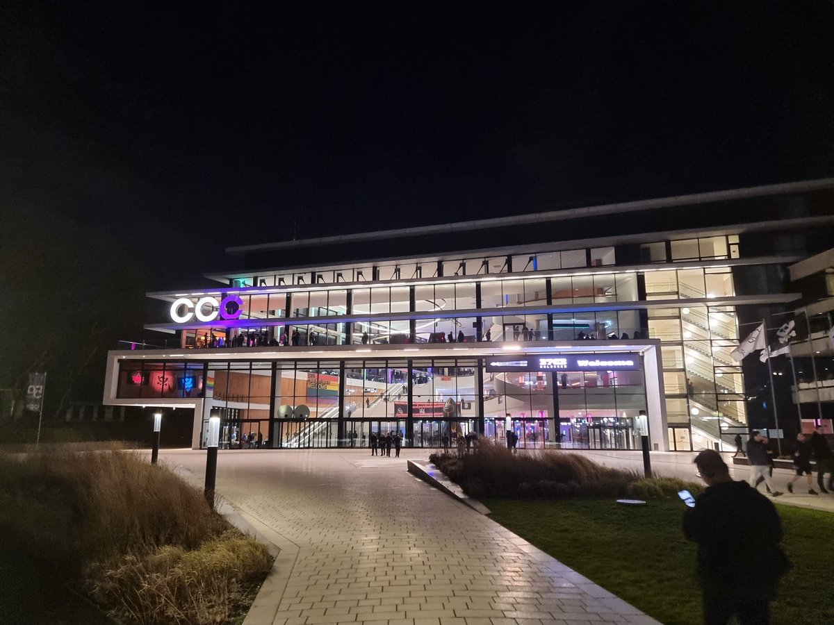 iLeoLion's tweet photo. Represent @hackneyhacking
#37c3 https://t.co/I4TtnZLTGD