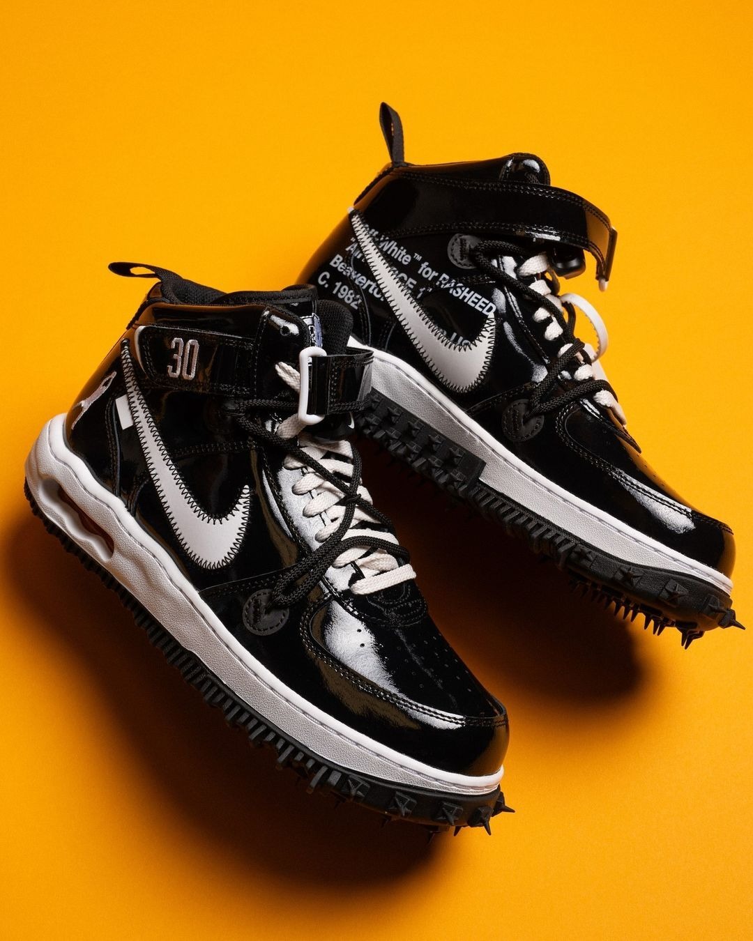 MoreSneakers on X