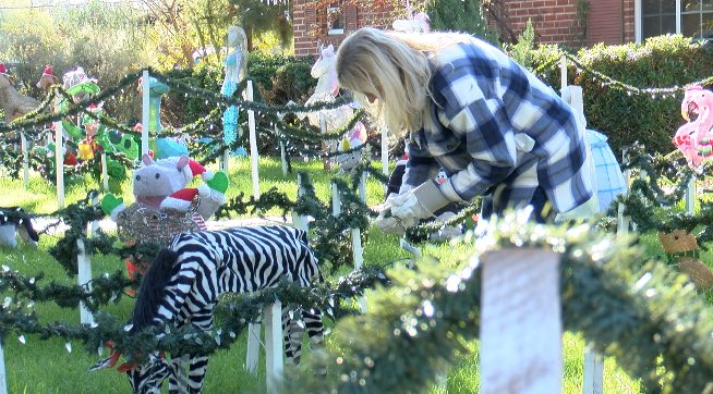 meganspectortv's tweet photo. And just like that - the Winterhaven Festival is over. Now the work to take down all of the decorations begins. 🎄

More on the festival and the clean up process on @KVOA at 4pm and 5pm. https://t.co/rl1tlsnqUF