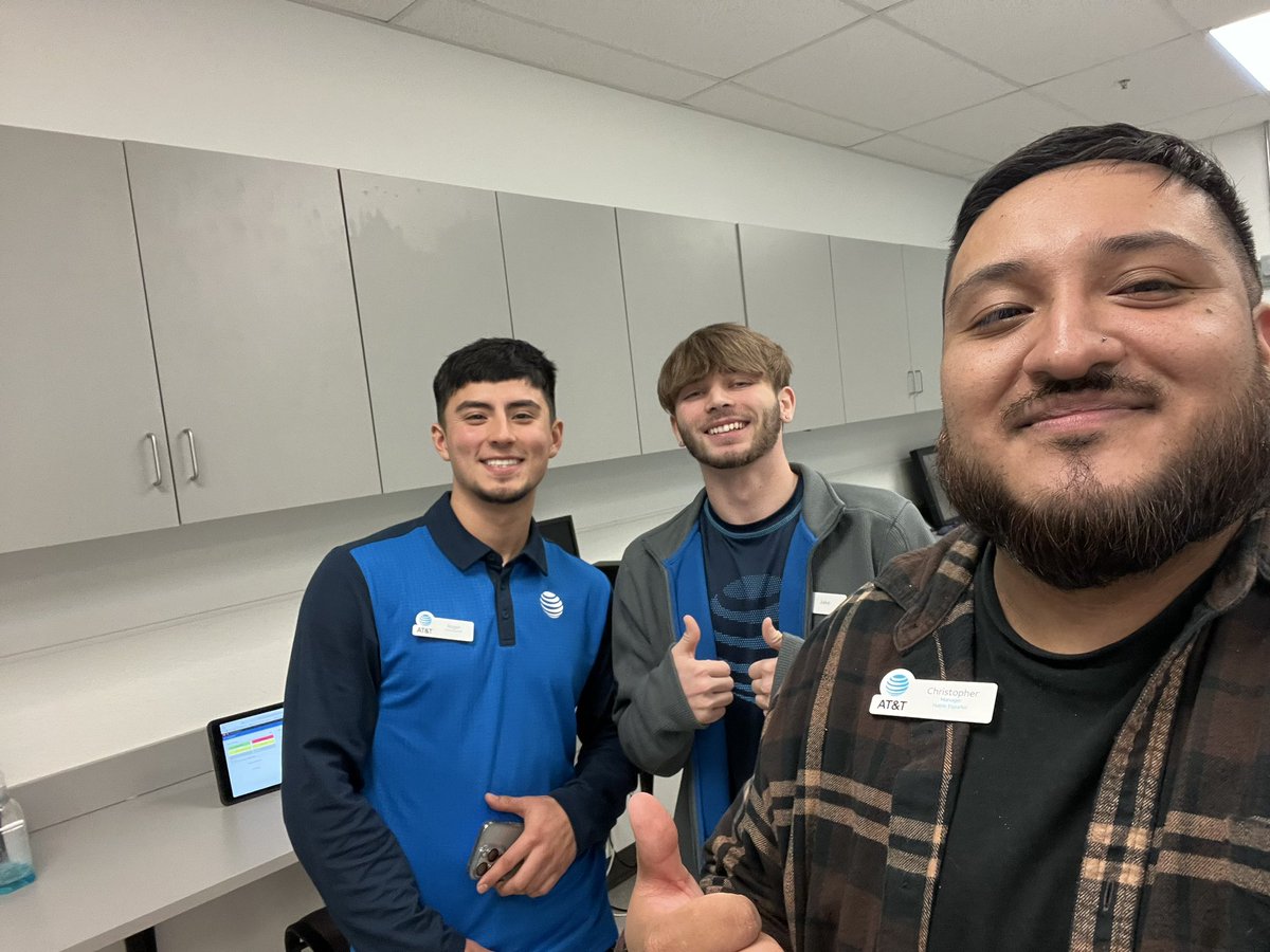 New hire fire! Jake and Roger following at your service to show what right looks like! #Oswego #TeamUndisputed @alBARETOE718 <a href="/shawnglinski/">Shawn Glinski</a> @BrianWest_GLM