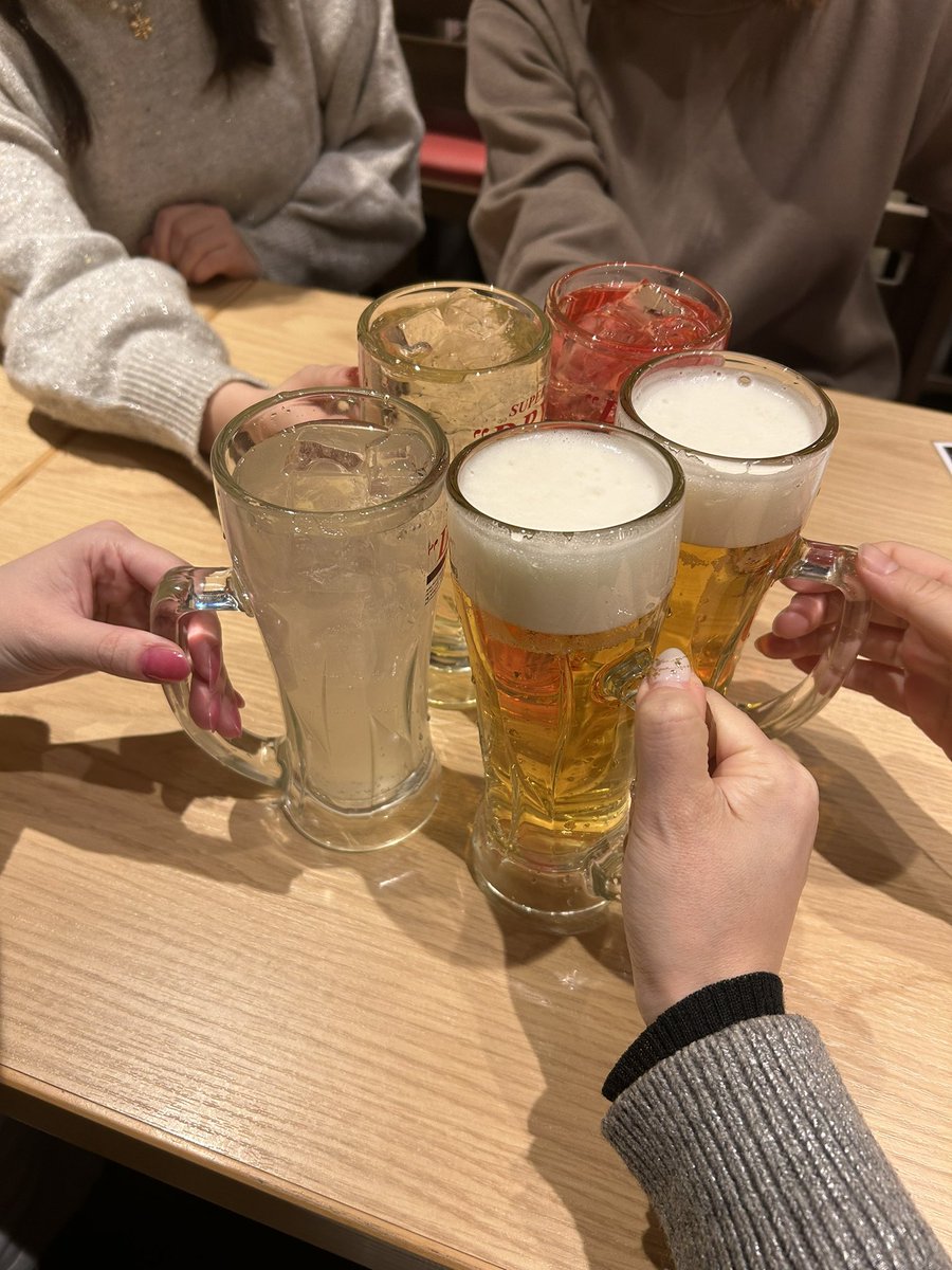 MeixiangT's tweet photo. いろいろ楽しいクリスマス🎄だった🥰
クリスマス終われば あっとゆう間に年末で年越し( ˊ̱˂˃ˋ̱ )早いなぁ https://t.co/LTrN5Cpy7N