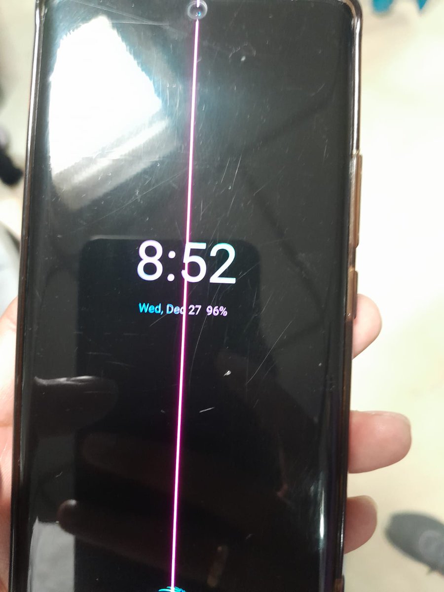 pankajpaswan560's tweet photo. Vivo X70 Pro

जितनी बड़ी कंपनी, उतनी ही घटिया Vivo फ़ोन....
रात्रि में सोफे पर पड़े पड़े ही स्क्रीन पर रेड कलर लकीर
सो कर रहा है।
अपने सभी मित्रों,साथियों को सलाह नहीं दूँगा VIVO फ़ोन लेने के लिए।
@InfoDeptUP
@aajtak ,@Vivo_India
@ABPNews ,@ITCellNyayikk 
@ANI ,@asmcsdr https://t.co/aLmPMA1pzn
