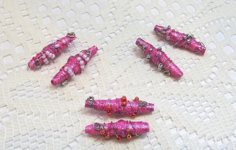 paperbeadboutiq's tweet photo. Paper Beads, Tyvek Paper Beads, Loose Handmade, Hand Painted, Wire Wrapped, Jewelry Making Supplies, Iridescent Plum Flash and Metallic Plum https://t.co/ttdr8XDnXJ via @Etsy #tyvekpaperbeads #handmadebeads #handcraftedjewelrycomponents #craftsupplies #wirewrappedbeads https://t.co/8MWCkfWAm5