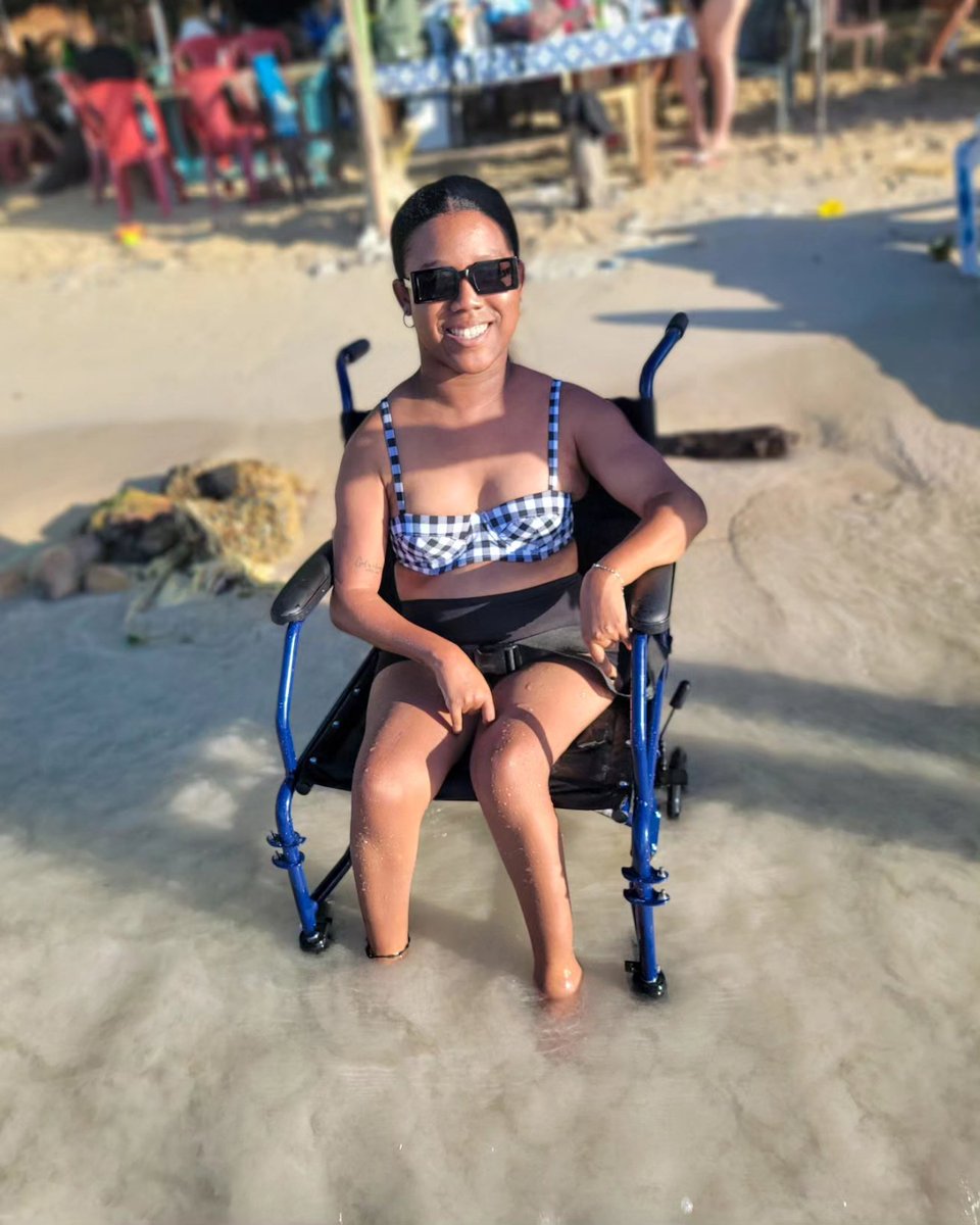 this mood 🖤

Swimsuit Top: @AdoreMe #Gifted 🎁
Use Code... 'janiralisbeth19' For $$ Off

#JaniraObregon #AdoreMe #AMCreators #BeachDay #Beach #SolYPlaya #Playa #Tuesday #TuesdayMotivation #TuesdayThoughts #Martes #DominicanRepublic #RepublicaDominicana #Vacation #Vacaciones