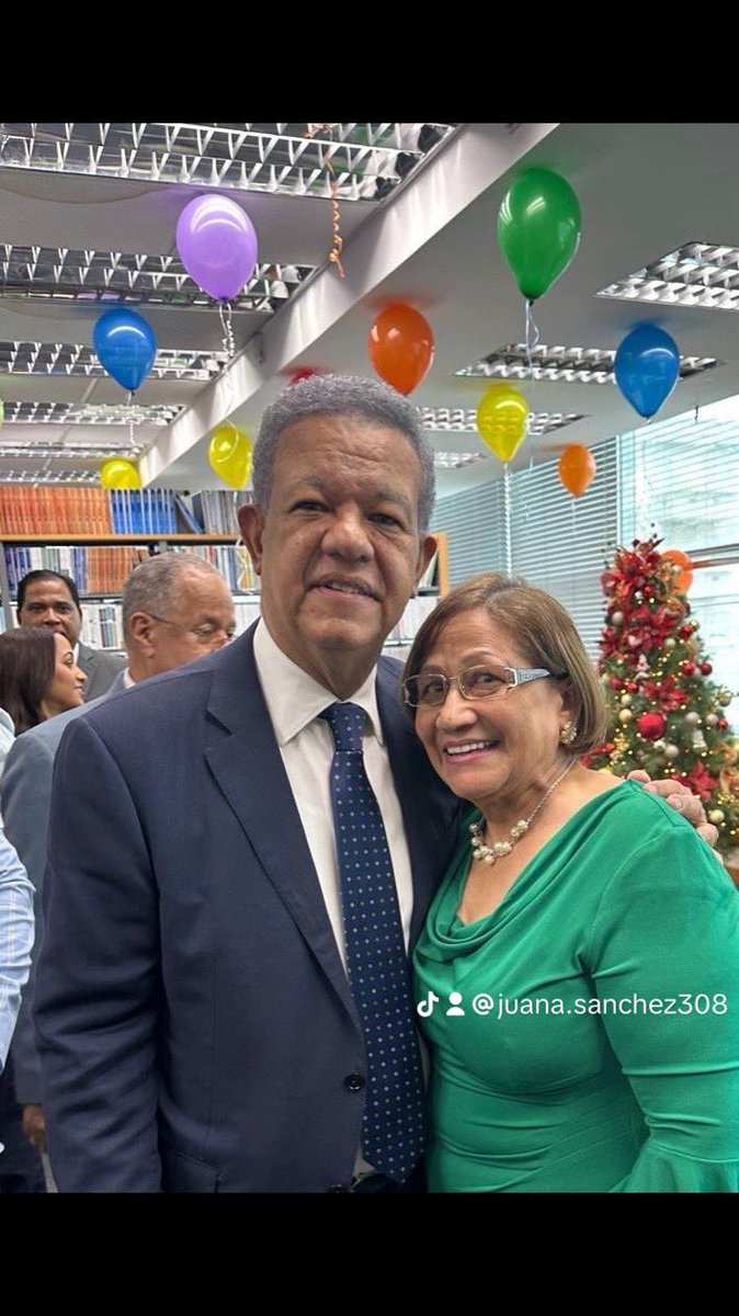 Que el próximo Año 2024 siga lleno de dicha, bendiciones y salud. Éxitos en todo lo que emprendas y que Dios nos proteja, nos cuide y proteja. #SigamosPalante.