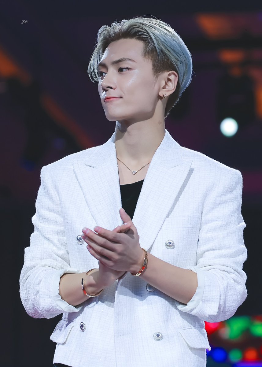 LODzip's tweet image. +2