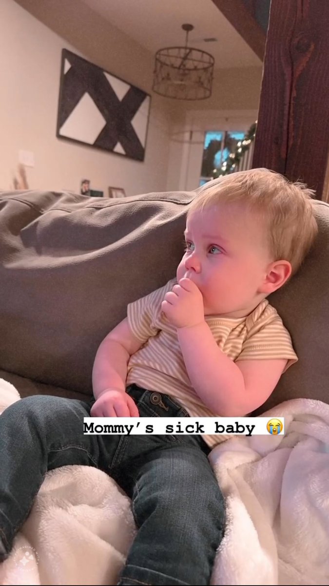 alexis ✨ tweet media