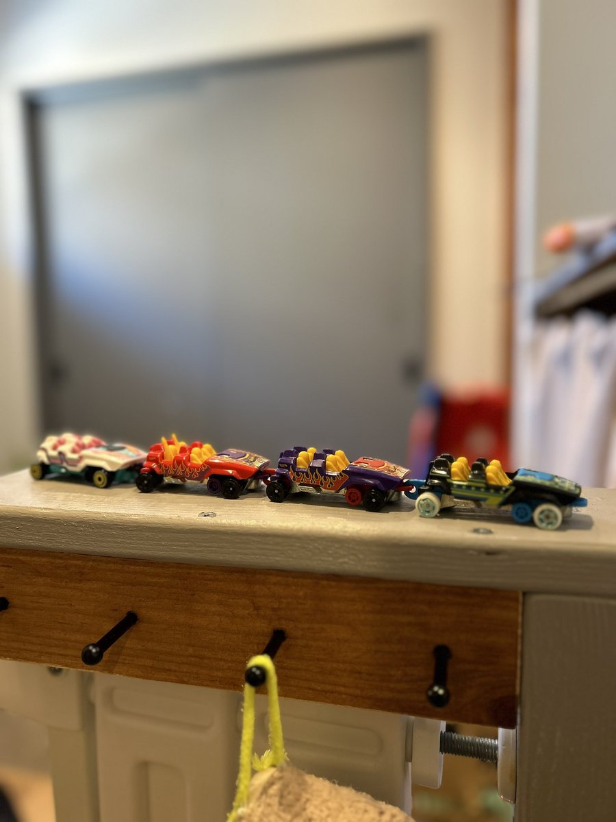 Hot_Wheeler_Mat's tweet image. だいぶ揃ってきた、ループスター。
これ集めてる人も、そうそういないだろう笑

#LOOPSTER #ホットウィール #HotWheels #謎車