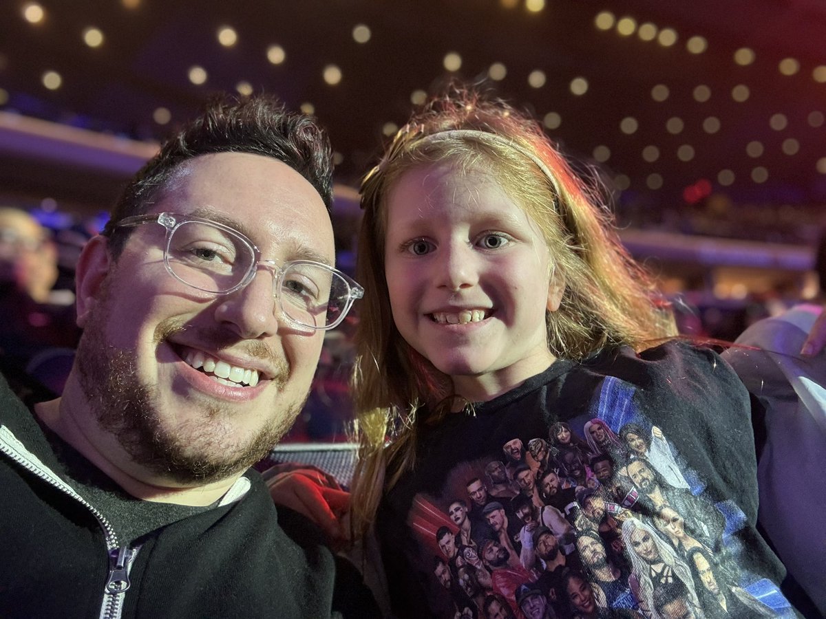 SteveSpitzer83's tweet photo. Here for #WWEMSG https://t.co/fyEKpSAFht