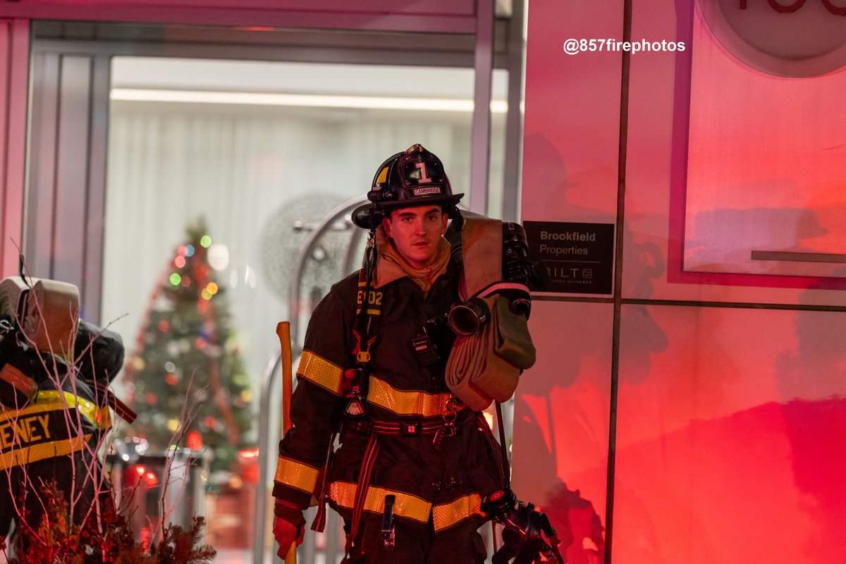 CambridgeMAFire's tweet photo. II) Box 3317: Mechanical ventilation was set up to evacuate the smoke. Residents were sheltered in place until the smoke was cleared. No injuries were reported. 
CPD officers assisted on scene &amp; ProEMS stood by as needed. 
On duty: group 3 
IC: DFC Donovan  
- @857firephotos https://t.co/ESYJRVScWn